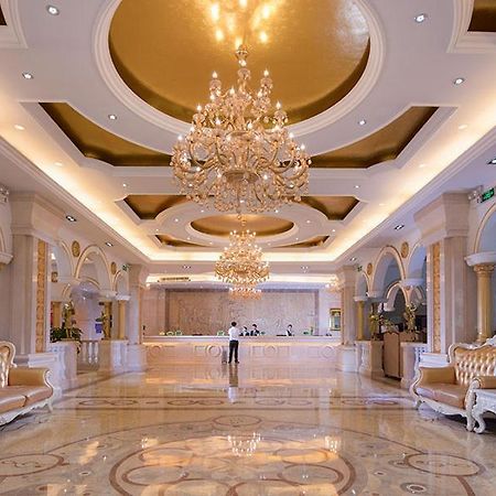 Vienna Hotel Guangzhou Airport 2 Exterior photo