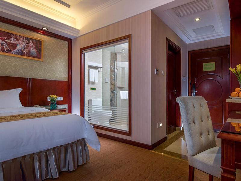 Vienna Hotel Guangzhou Airport 2 Exterior photo