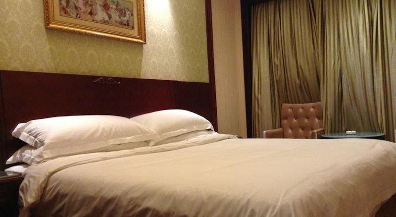 Vienna Hotel Guangzhou Airport 2 Exterior photo