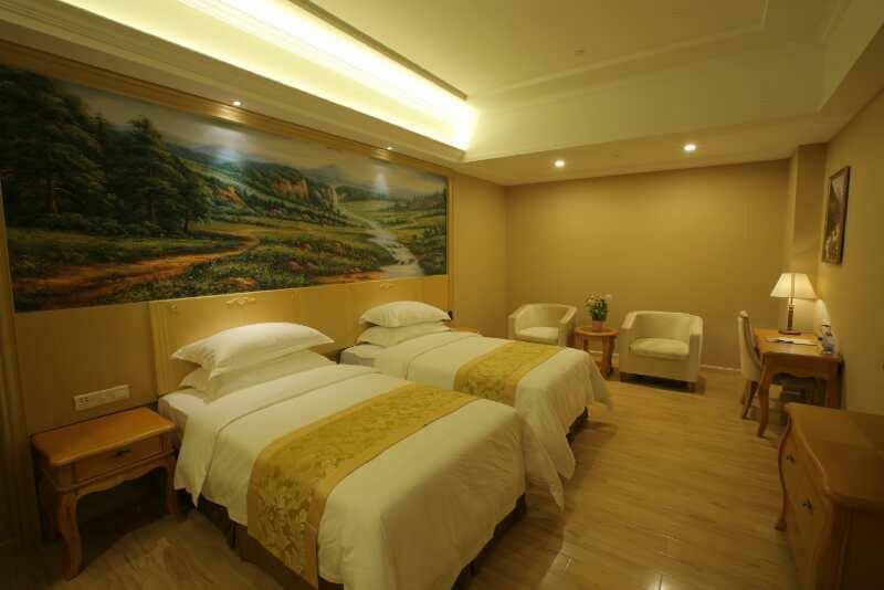 Vienna Hotel Guangzhou Airport 2 Exterior photo